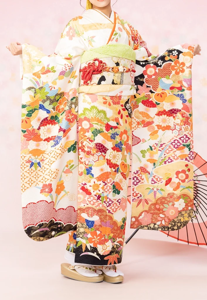 白黒松竹梅菊の振袖を実際に着用したコーディネート例