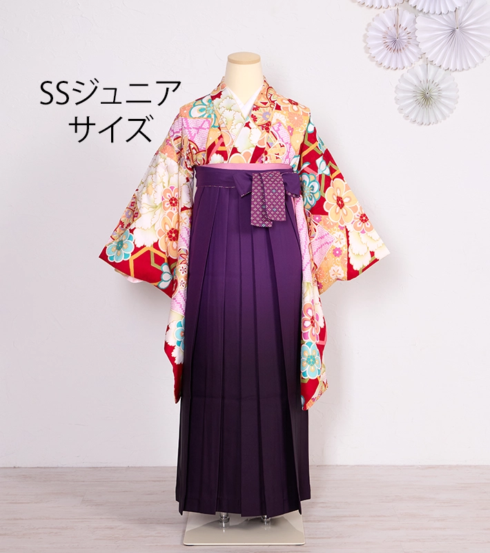 赤系の花柄二尺袖と紫色のジュニア卒業袴レンタル